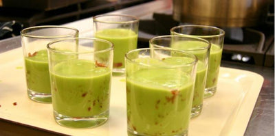 Amuse: Crème Doperwtjes en gerookt buikspek