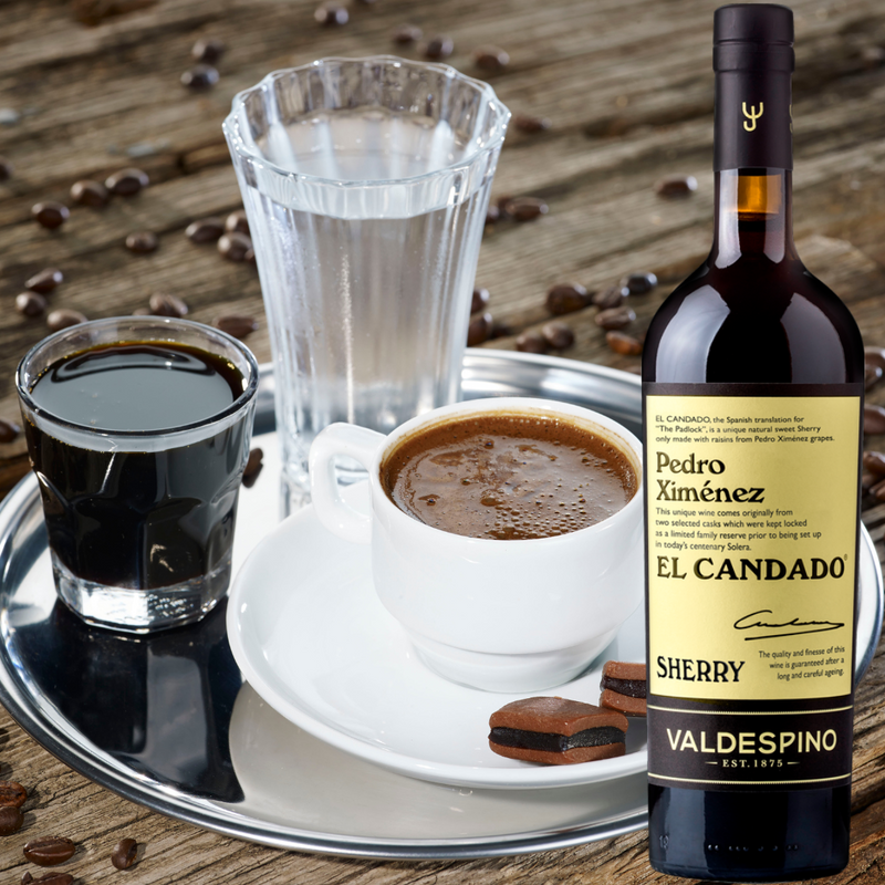 El Candado Pedro Ximenez Valdespino bij de koffie